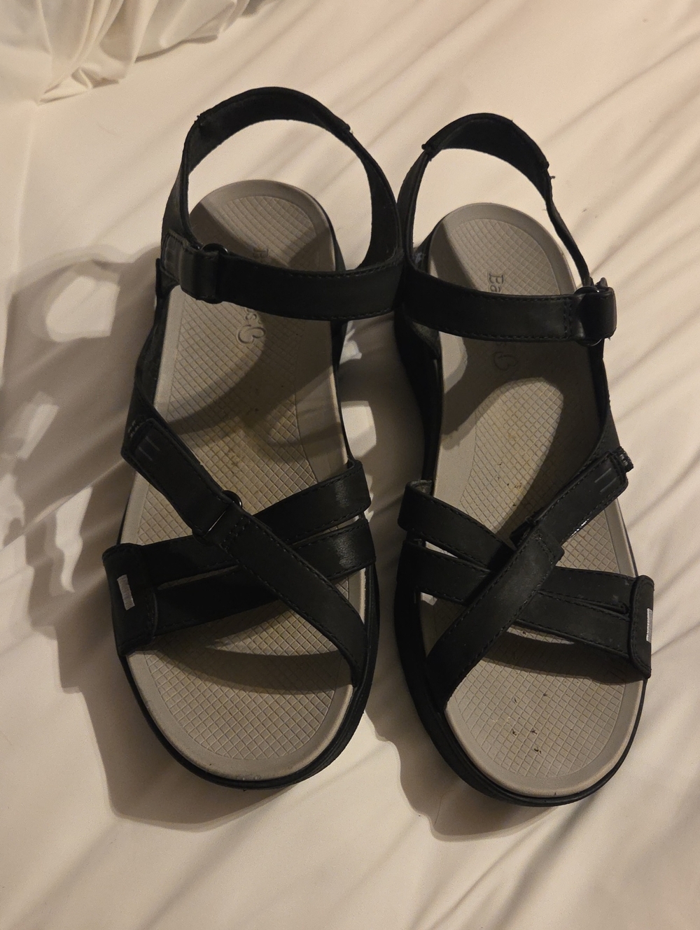 Baretraps Women’s Black Strappy Comfort Sandals